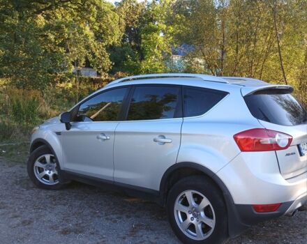 Сірий Форд Куга, об'ємом двигуна 2 л та пробігом 273 тис. км за 9900 $, фото 1 на Automoto.ua