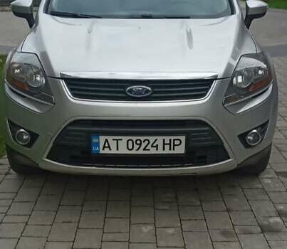Серый Форд Куга, объемом двигателя 2.5 л и пробегом 260 тыс. км за 7600 $, фото 6 на Automoto.ua