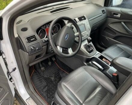 Серый Форд Куга, объемом двигателя 0 л и пробегом 270 тыс. км за 4000 $, фото 4 на Automoto.ua