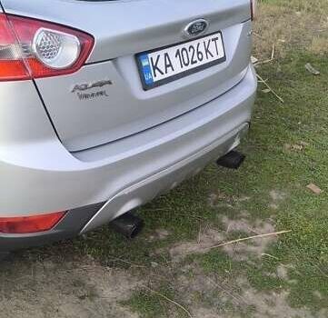 Серый Форд Куга, объемом двигателя 2.5 л и пробегом 230 тыс. км за 10300 $, фото 4 на Automoto.ua