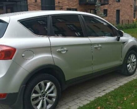 Серый Форд Куга, объемом двигателя 2.5 л и пробегом 260 тыс. км за 7600 $, фото 8 на Automoto.ua