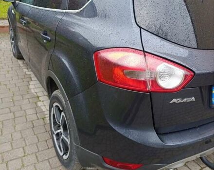 Серый Форд Куга, объемом двигателя 2 л и пробегом 217 тыс. км за 10200 $, фото 6 на Automoto.ua