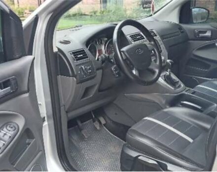 Серый Форд Куга, объемом двигателя 2.5 л и пробегом 260 тыс. км за 7600 $, фото 5 на Automoto.ua