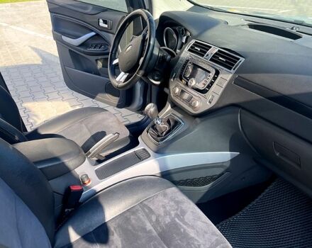 Форд Куга 2010 в Луцке на Automoto.ua Серый Форд Куга, объемом двигателя 2 л и пробегом 270 тыс. км за 9400 $, фото 4 на Automoto.ua