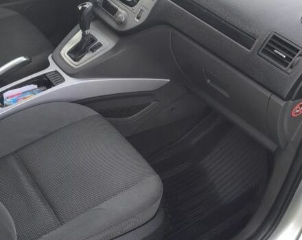 Серый Форд Куга, объемом двигателя 2.5 л и пробегом 230 тыс. км за 10300 $, фото 9 на Automoto.ua