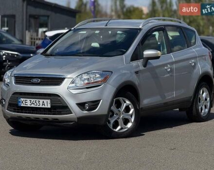 Серый Форд Куга, объемом двигателя 2.52 л и пробегом 115 тыс. км за 9900 $, фото 1 на Automoto.ua