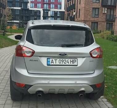 Серый Форд Куга, объемом двигателя 2.5 л и пробегом 260 тыс. км за 7600 $, фото 7 на Automoto.ua