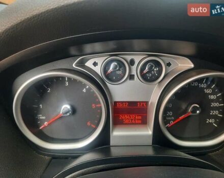 Серый Форд Куга, объемом двигателя 2 л и пробегом 249 тыс. км за 10300 $, фото 13 на Automoto.ua