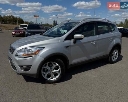 Серый Форд Куга, объемом двигателя 2.52 л и пробегом 115 тыс. км за 9900 $, фото 8 на Automoto.ua