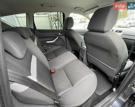 Серый Форд Куга, объемом двигателя 2 л и пробегом 200 тыс. км за 10000 $, фото 10 на Automoto.ua