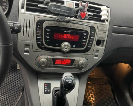 Серый Форд Куга, объемом двигателя 2 л и пробегом 184 тыс. км за 9500 $, фото 3 на Automoto.ua