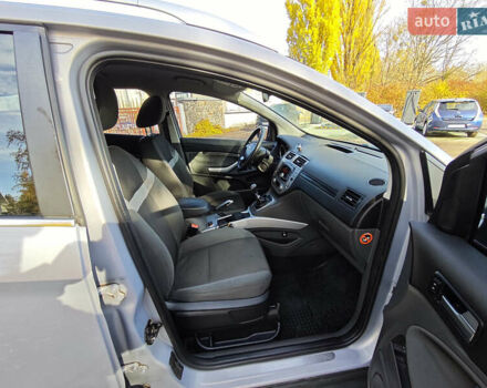 Форд Куга 2011 в Киеве на Automoto.ua Серый Форд Куга, объемом двигателя 2 л и пробегом 183 тыс. км за 10500 $, фото 14 на Automoto.ua