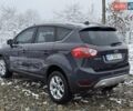 Серый Форд Куга, объемом двигателя 2 л и пробегом 250 тыс. км за 10999 $, фото 7 на Automoto.ua