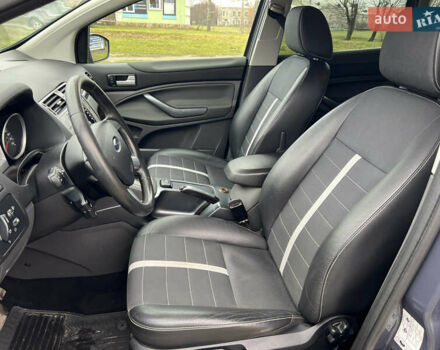 Серый Форд Куга, объемом двигателя 2 л и пробегом 180 тыс. км за 10900 $, фото 22 на Automoto.ua