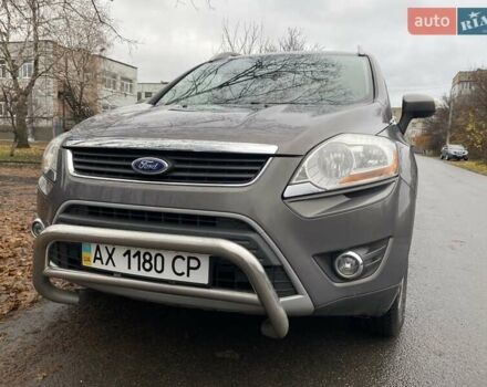 Серый Форд Куга, объемом двигателя 2 л и пробегом 282 тыс. км за 9500 $, фото 6 на Automoto.ua