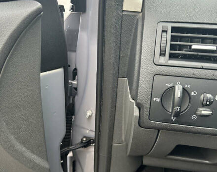 Сірий Форд Куга, об'ємом двигуна 2 л та пробігом 187 тис. км за 11000 $, фото 22 на Automoto.ua