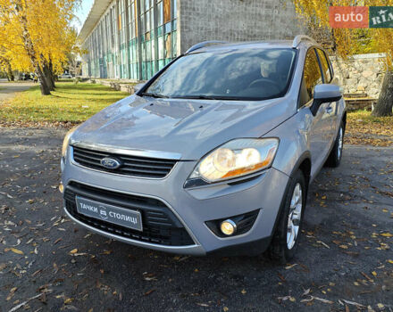 Форд Куга 2011 в Киеве на Automoto.ua Серый Форд Куга, объемом двигателя 2 л и пробегом 183 тыс. км за 10500 $, фото 2 на Automoto.ua