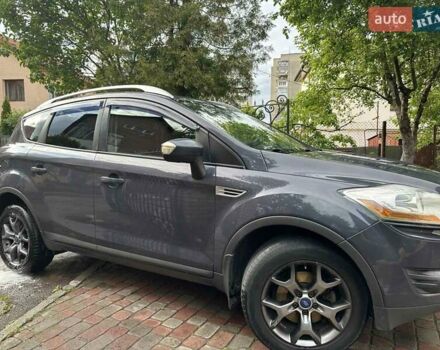 Сірий Форд Куга, об'ємом двигуна 2 л та пробігом 265 тис. км за 9800 $, фото 6 на Automoto.ua
