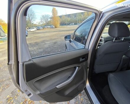 Форд Куга 2011 в Киеве на Automoto.ua Серый Форд Куга, объемом двигателя 0 л и пробегом 183 тыс. км за 10500 $, фото 13 на Automoto.ua