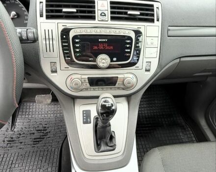 Серый Форд Куга, объемом двигателя 2 л и пробегом 280 тыс. км за 10000 $, фото 13 на Automoto.ua