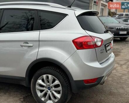 Серый Форд Куга, объемом двигателя 2.5 л и пробегом 189 тыс. км за 11490 $, фото 9 на Automoto.ua