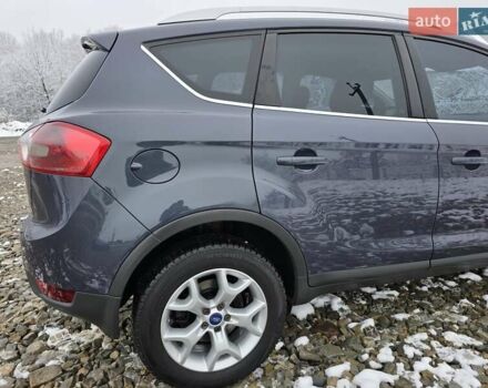 Серый Форд Куга, объемом двигателя 2 л и пробегом 250 тыс. км за 10999 $, фото 36 на Automoto.ua