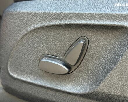 Серый Форд Куга, объемом двигателя 2.5 л и пробегом 119 тыс. км за 12490 $, фото 28 на Automoto.ua