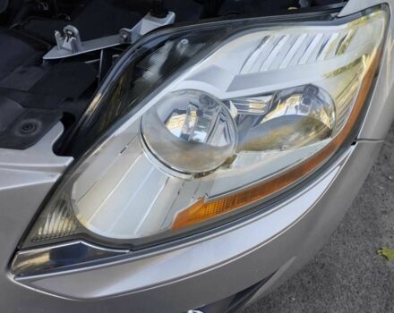 Серый Форд Куга, объемом двигателя 2 л и пробегом 195 тыс. км за 10800 $, фото 9 на Automoto.ua