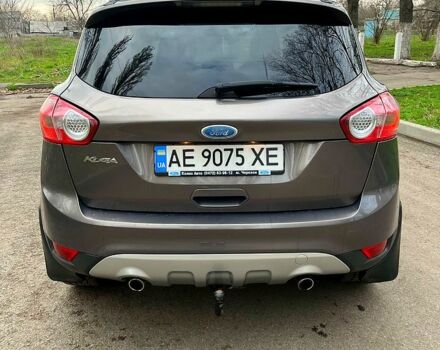 Сірий Форд Куга, об'ємом двигуна 2 л та пробігом 213 тис. км за 11300 $, фото 5 на Automoto.ua