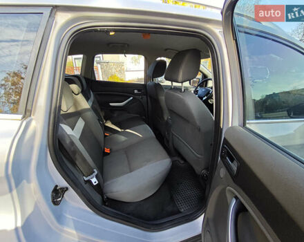 Форд Куга 2011 в Киеве на Automoto.ua Серый Форд Куга, объемом двигателя 2 л и пробегом 183 тыс. км за 10500 $, фото 17 на Automoto.ua