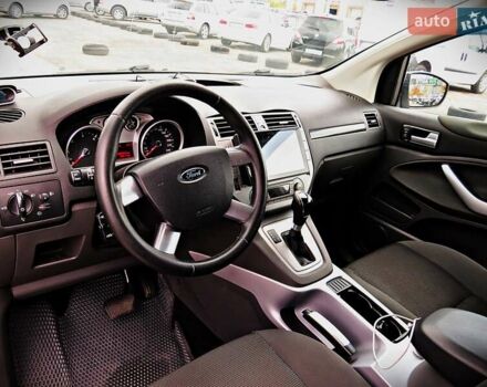 Форд Куга 2011 у Черкасах на Automoto.ua Сірий Форд Куга, об'ємом двигуна 2 л та пробігом 200 тис. км за 10500 $, фото 5 на Automoto.ua