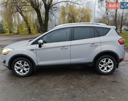 Серый Форд Куга, объемом двигателя 2 л и пробегом 183 тыс. км за 9500 $, фото 3 на Automoto.ua