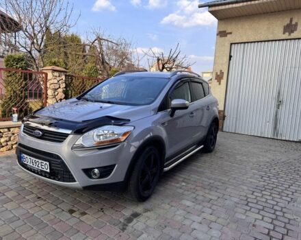 Форд Куга 2011 в Тернополе на Automoto.ua Серый Форд Куга, объемом двигателя 2 л и пробегом 220 тыс. км за 11000 $, фото 1 на Automoto.ua