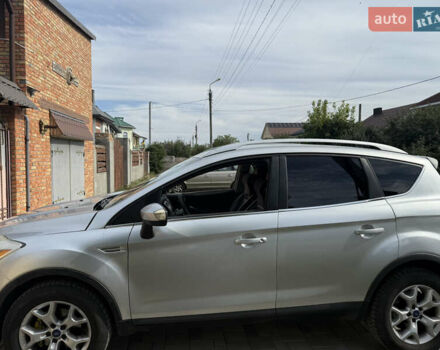 Форд Куга 2011 в Черкассах на Automoto.ua Серый Форд Куга, объемом двигателя 2.52 л и пробегом 240 тыс. км за 7500 $, фото 10 на Automoto.ua