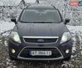 Серый Форд Куга, объемом двигателя 2 л и пробегом 250 тыс. км за 10999 $, фото 1 на Automoto.ua