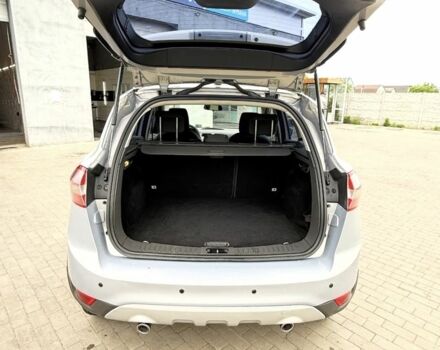 Серый Форд Куга, объемом двигателя 2 л и пробегом 280 тыс. км за 10000 $, фото 12 на Automoto.ua