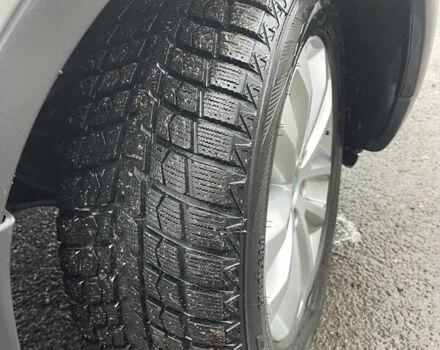 Серый Форд Куга, объемом двигателя 2 л и пробегом 184 тыс. км за 9500 $, фото 1 на Automoto.ua