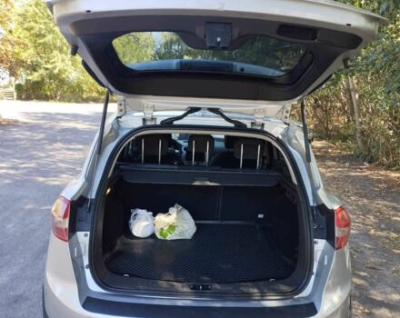 Серый Форд Куга, объемом двигателя 2 л и пробегом 195 тыс. км за 10800 $, фото 10 на Automoto.ua