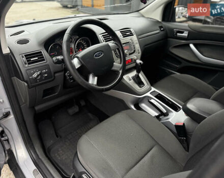 Серый Форд Куга, объемом двигателя 2 л и пробегом 182 тыс. км за 9250 $, фото 22 на Automoto.ua