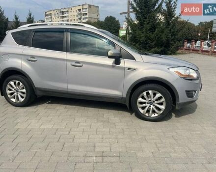 Серый Форд Куга, объемом двигателя 2 л и пробегом 194 тыс. км за 11200 $, фото 2 на Automoto.ua