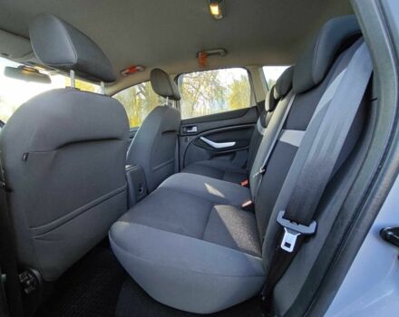 Серый Форд Куга, объемом двигателя 2 л и пробегом 286 тыс. км за 9500 $, фото 12 на Automoto.ua