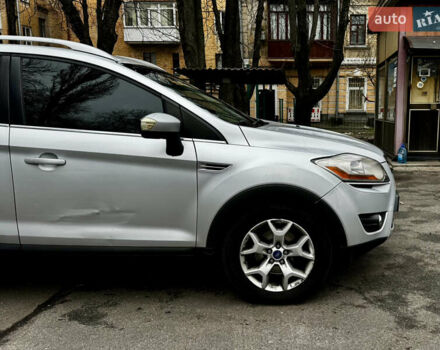 Серый Форд Куга, объемом двигателя 2.52 л и пробегом 235 тыс. км за 8600 $, фото 9 на Automoto.ua