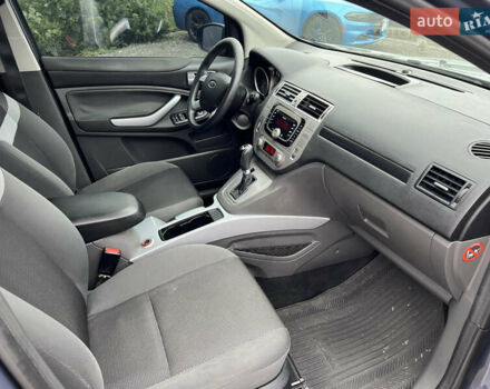 Сірий Форд Куга, об'ємом двигуна 2 л та пробігом 218 тис. км за 11200 $, фото 8 на Automoto.ua