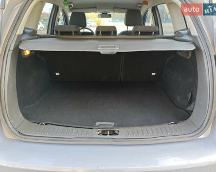 Форд Куга 2011 в Киеве на Automoto.ua Серый Форд Куга, объемом двигателя 2 л и пробегом 183 тыс. км за 10500 $, фото 25 на Automoto.ua