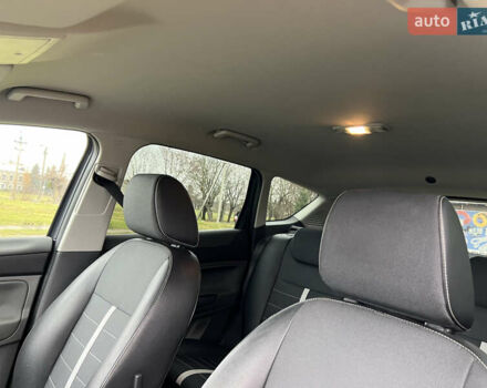 Серый Форд Куга, объемом двигателя 2 л и пробегом 180 тыс. км за 10900 $, фото 24 на Automoto.ua