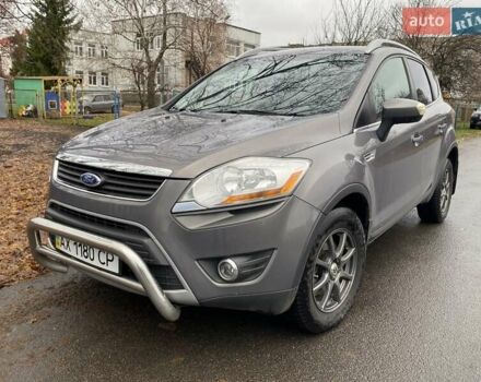 Серый Форд Куга, объемом двигателя 2 л и пробегом 282 тыс. км за 9500 $, фото 1 на Automoto.ua