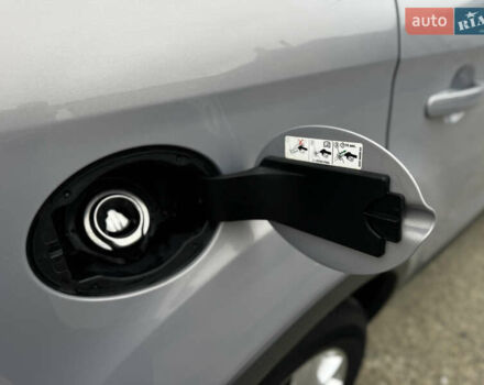 Серый Форд Куга, объемом двигателя 2 л и пробегом 182 тыс. км за 9250 $, фото 43 на Automoto.ua