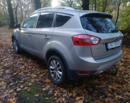 Сірий Форд Куга, об'ємом двигуна 2 л та пробігом 300 тис. км за 3300 $, фото 2 на Automoto.ua