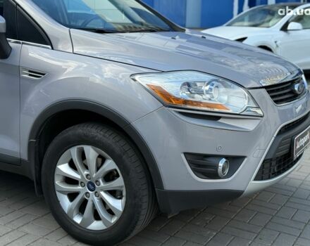 Серый Форд Куга, объемом двигателя 2.5 л и пробегом 119 тыс. км за 12490 $, фото 3 на Automoto.ua