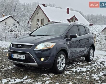 Серый Форд Куга, объемом двигателя 2 л и пробегом 250 тыс. км за 10999 $, фото 3 на Automoto.ua